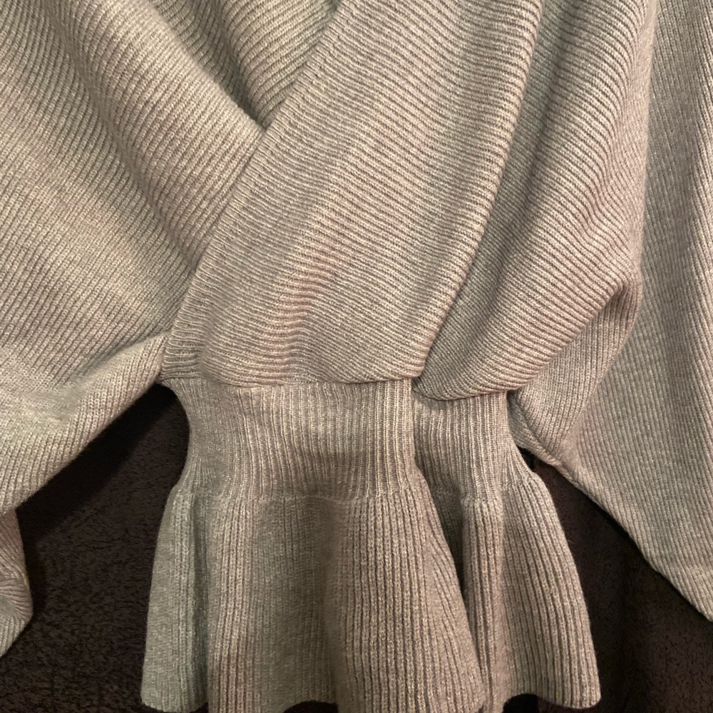 Sweater - Picture 3 of 8